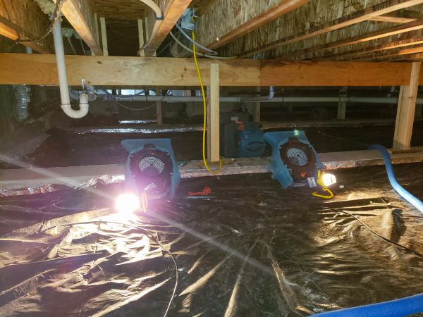 Crawlspace Water Removal in La Quinta