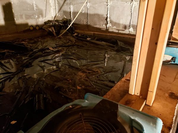 Crawlspace Water Cleanup in La Quinta